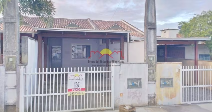 Casa Geminada com 02 Vagas de Garagem
