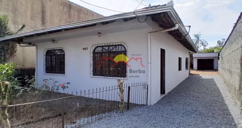 Ampla Casa com 04 Quartos no João Costa