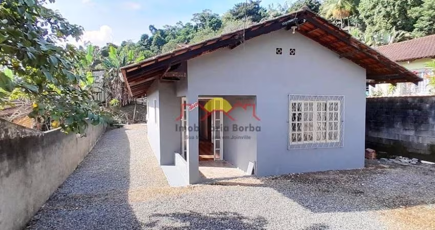 Casa com 03 Quartos no Boehmerwald