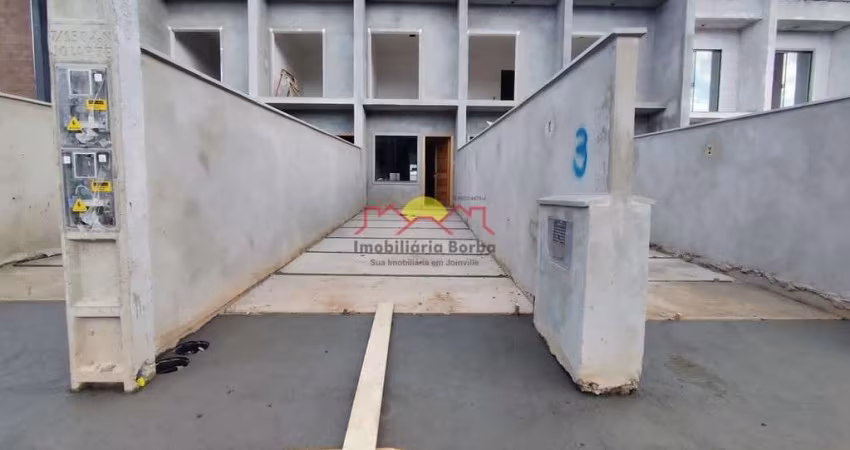 Sobrado Geminado com 02 Vagas de Garagem
