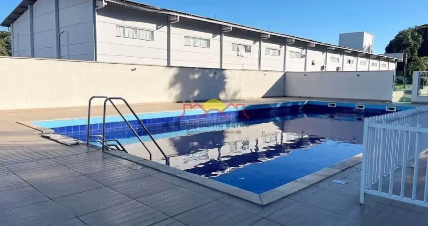 Apartamento com 02 Dormitórios e Piscina