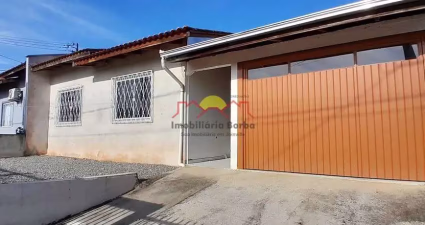 Excelente Casa com 02 Quartos no Itinga