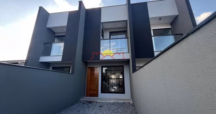 Sobrado Geminado com 02 Suítes no Vila Nova