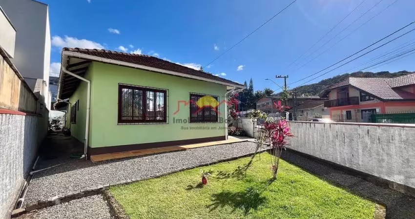 Casa com 3 quartos à venda no Atiradores, Joinville 