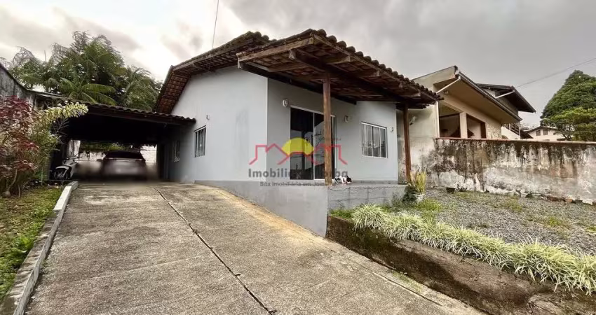 Casa com 3 quartos à venda no Nova Brasília, Joinville 