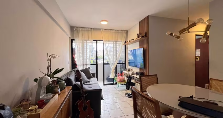 Apartamento com 3 dormitórios sendo 1 suíte na Jatiúca - 71m²