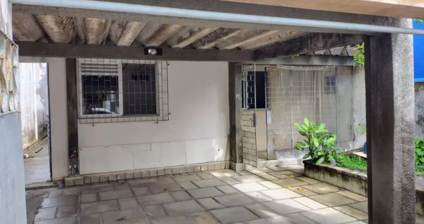 Casa com 3 dormitórios sendo 1 suíte na gruta de lourdes - 184m²