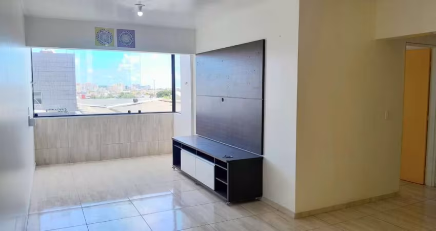 Apartamento com 3 quartos sendo 1 suíte na Jatiúca - 80m²