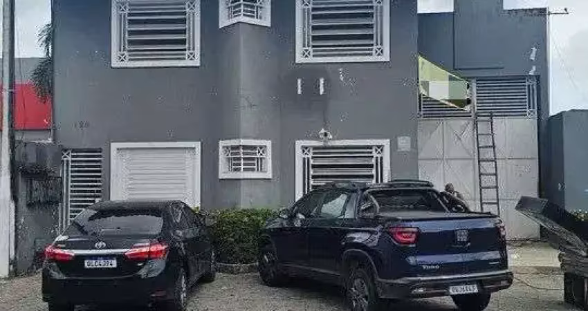 Ponto Comercial no Bairro da Santa Lúcia - Á 200m do Shopping Pátio (424m²)