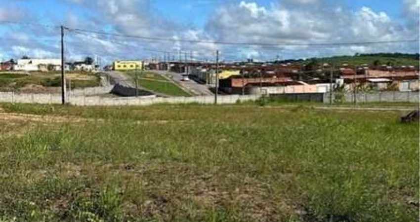 Terreno em Condomínio Fechado com Projeto Arquitetônico em Marechal Deodoro - 200m²