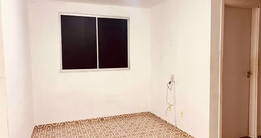 Apartamento com 2 dormitórios Disponível para locação no Bairro do Antares - 43m²