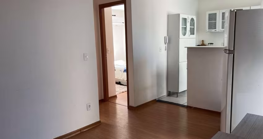 Apartamento com 2 dormitórios disponível para locação no bairro de Petrópolis - 50m²