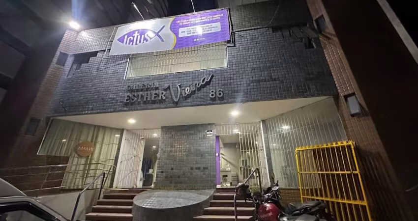 Salas Comerciais em Galeria Disponíveis para Locação no Bairro do Farol