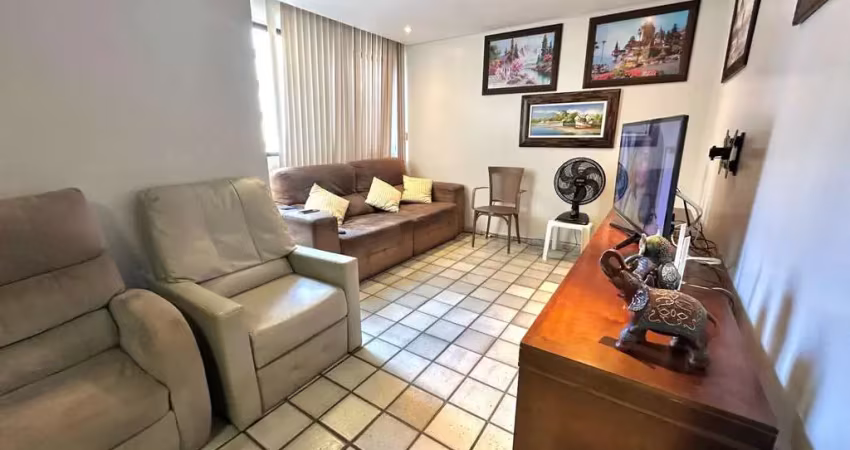 Apartamento com 3 dormitórios sendo 1 suíte + dce na próximo a praia de ponta verde - 81m²