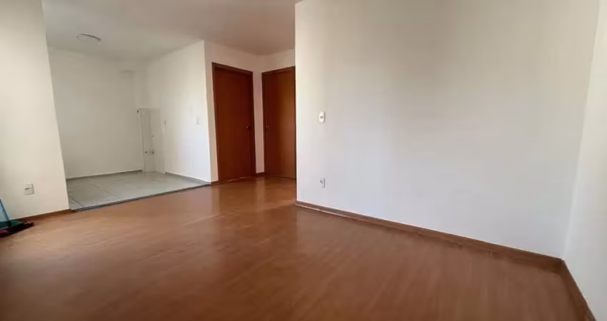 Apartamento com 2 dormitórios no bairro de petrópolis - 56m²