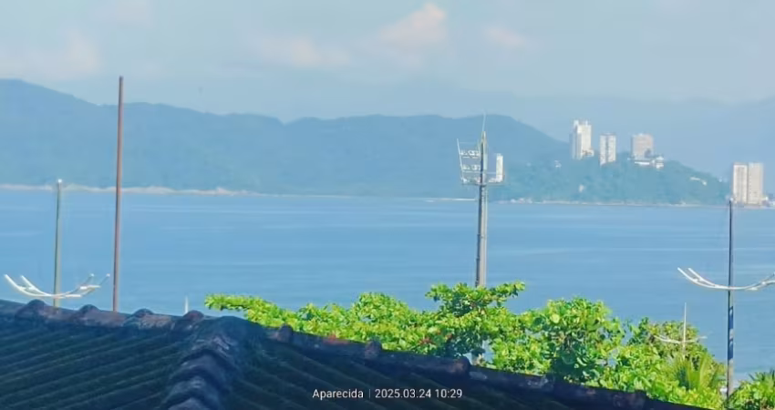 Apartamento à Venda, 3 dormitórios, Vista Mar, em Praia Aparecida