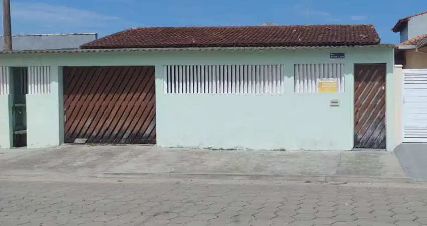 Casa com 2 quartos à venda na Praça Ângelo Guerra, 500, Jardim Umuarama, Itanhaém