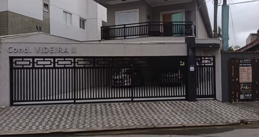 Casa de Condominio  térrea a 200 metros na pra Mirin