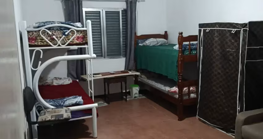 Kitnet / Stúdio à venda na Rua Flausina de Oliveira Rosa, 4, Vila Caiçara, Praia Grande