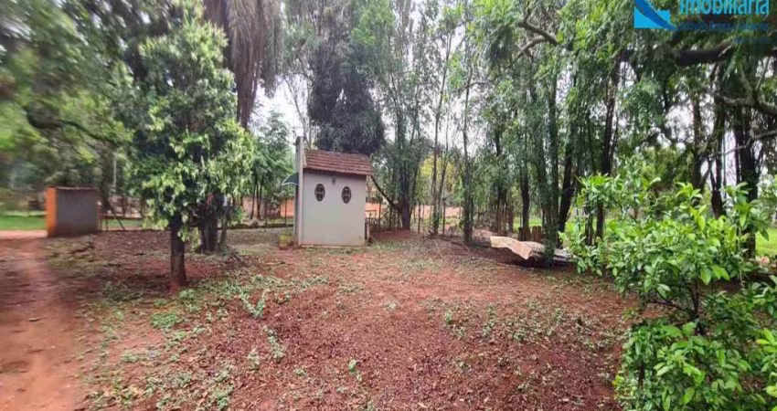 Chácara com 5000 m²  no Jockey Camping - Uberlândia MG.