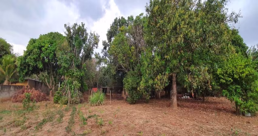 Excelente Área com 10.000 m² no Bairro Parque das Américas;