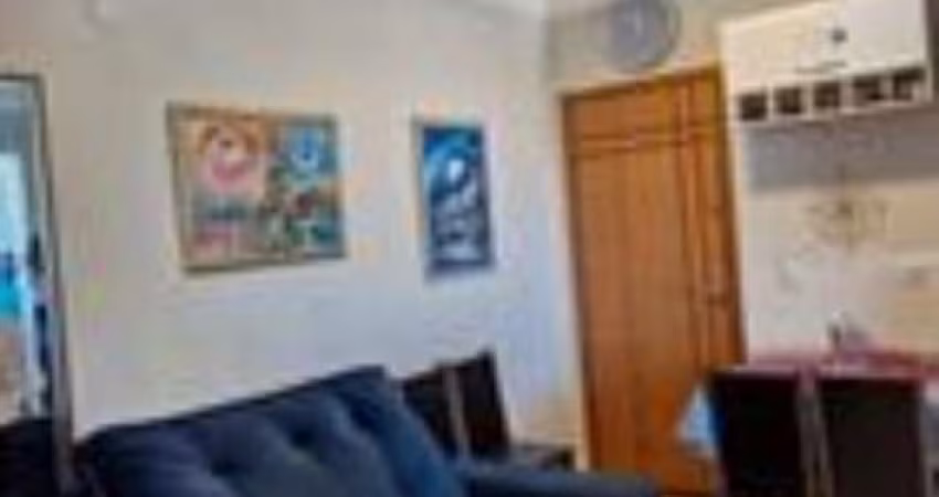 Apto seminovo com 2 quartos 1 suite, cozinha americana , área de serviço, ar condicionado, armários nos quartos cozinha e banheiros, 1 garagem, 1º and