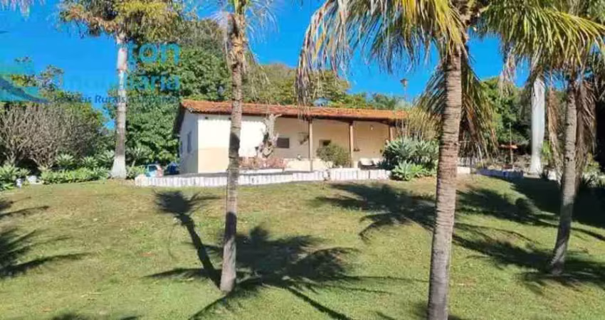 Chácara de tirar o fôlego a venda em cascalho rico-mg: ideal para pescaria e descanso! 2 quartos, 1 suíte,