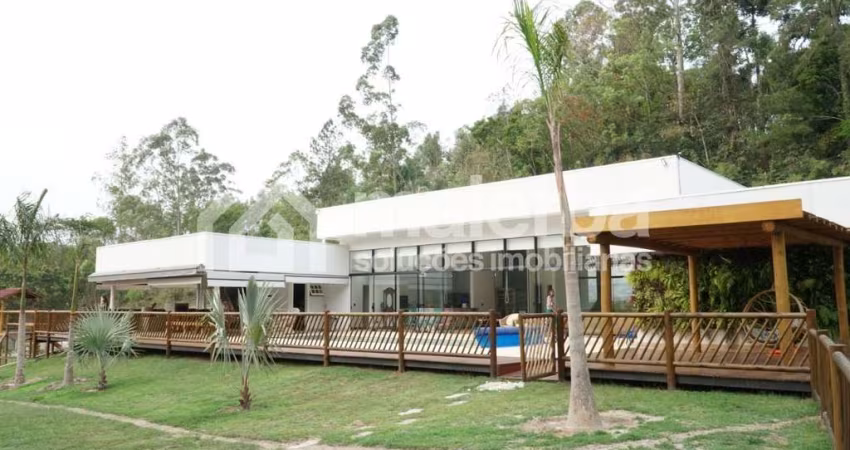 RESIDENCIAL LUXO