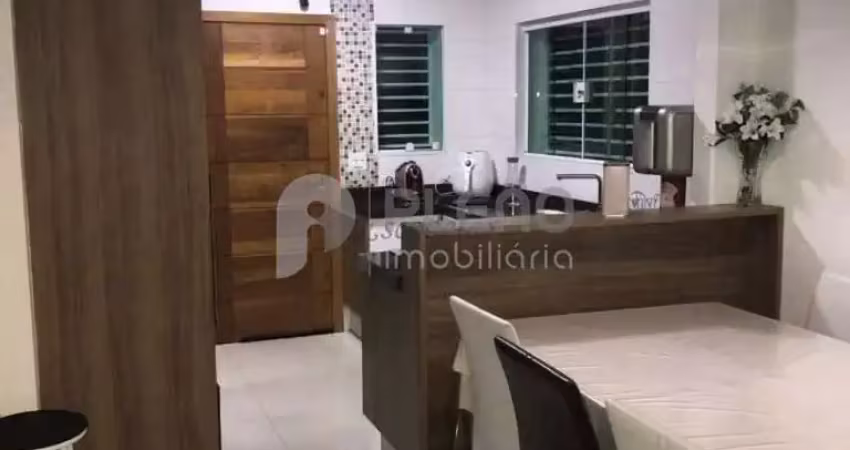 Casa com 3 quartos à venda na Rua Capiri, 26, Vila Nova Mazzei, São Paulo