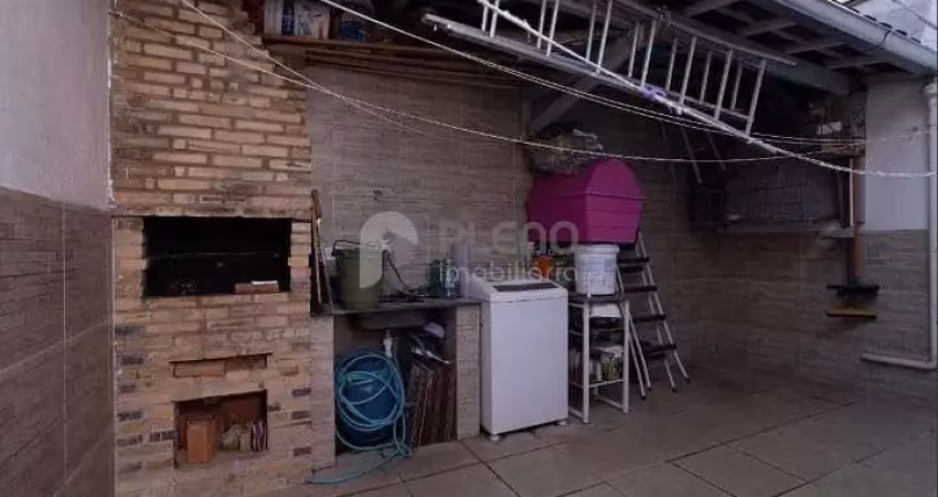 Casa com 3 quartos à venda na Rua Carlos Belmiro Correia, 194, Parque Peruche, São Paulo