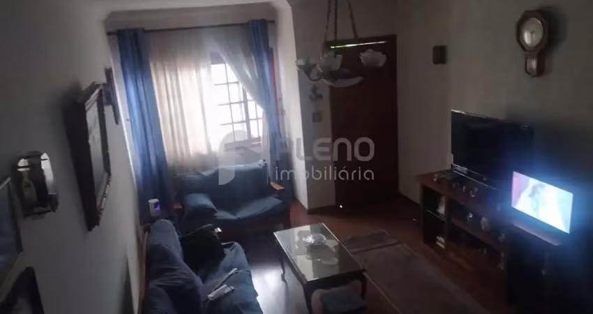 Casa com 3 quartos à venda na Rua Caitezal, 277, Água Fria, São Paulo