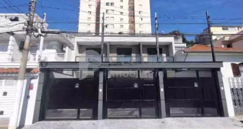 Casa com 3 quartos à venda na Rua Itaguacaba, 302, Vila Romero, São Paulo