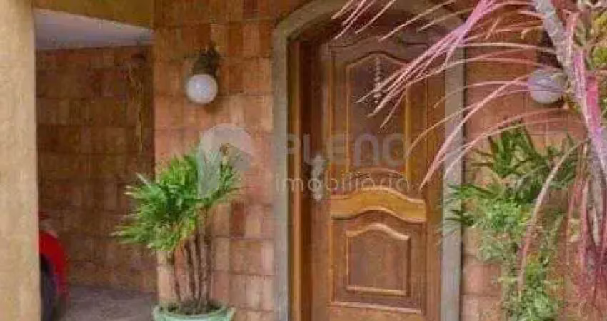 Casa com 5 quartos à venda na Rua José de Albuquerque Medeiros, 450, Água Fria, São Paulo