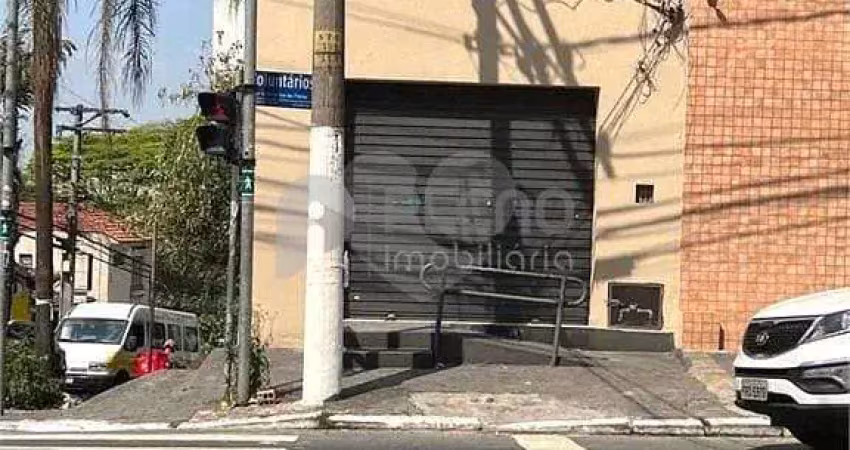 Prédio com 2 salas à venda na Rua Voluntários da Pátria, 3052, Santana, São Paulo