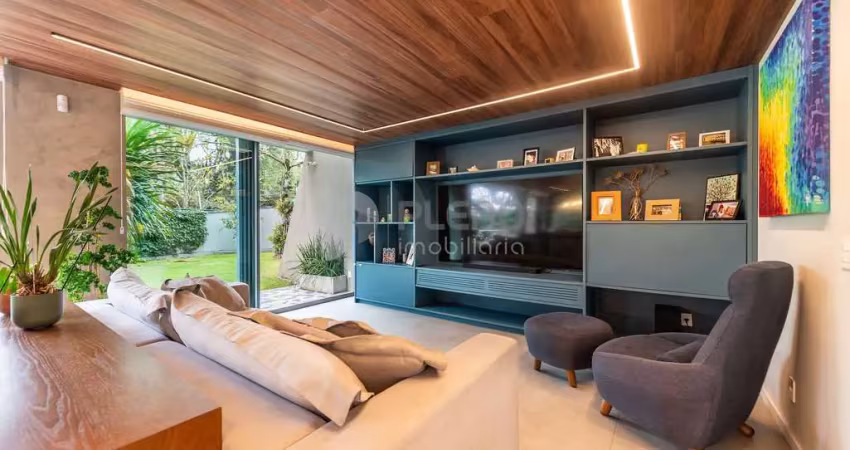 Casa com 5 quartos para alugar na Rua Cristiano Viana, 1399, Pinheiros, São Paulo