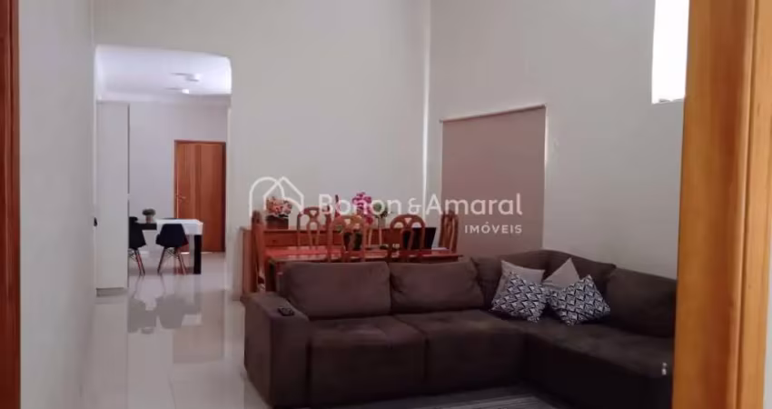 Casa a venda com 3 quartos no Bairro Jardim Ipê  em Paulínia - SP