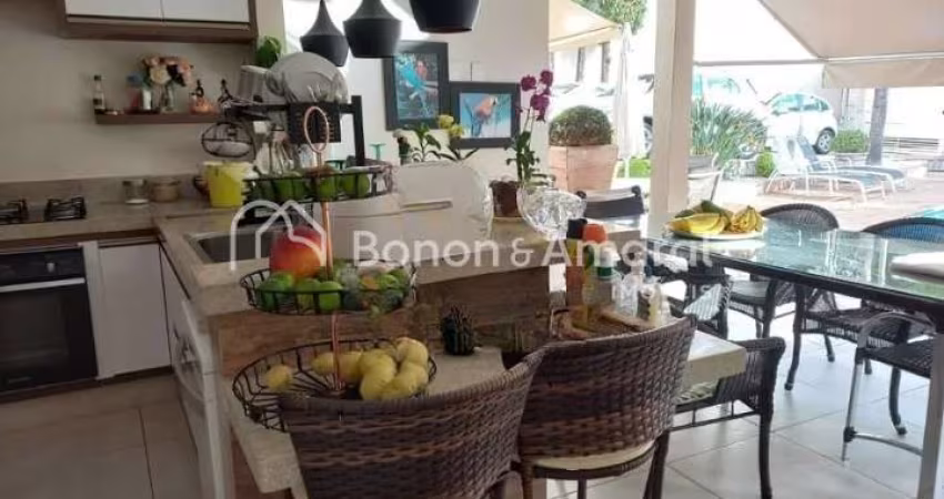 Casa estilo sobrado com 263m² de área construída, 3 quartos no Parque Alto Taquaral