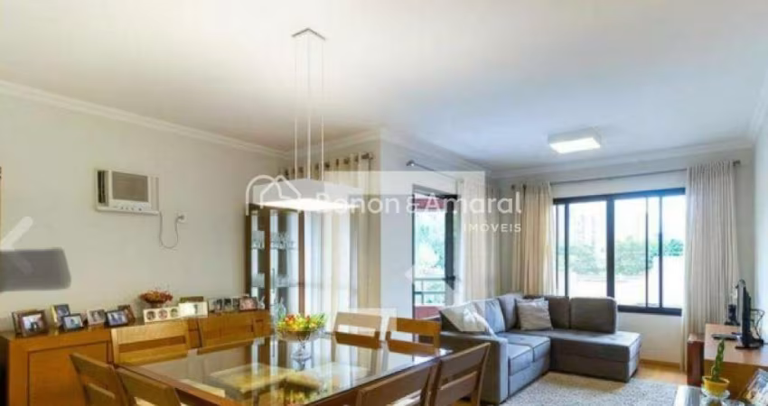 Apartamento com 3 quartos, 1 por andar, 2 vagas, 145 m²