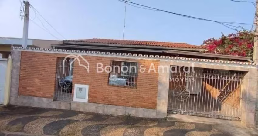 Casa com 3 Quartos à venda, 190m² - Taquaral