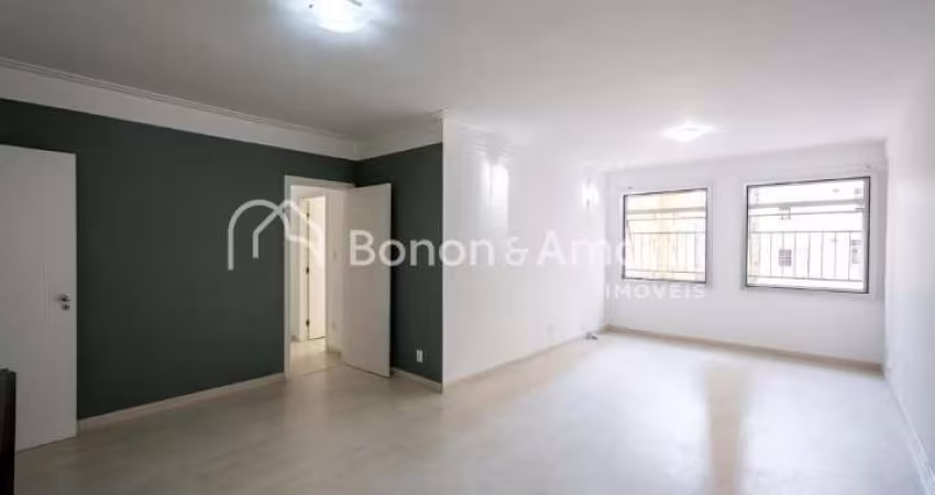 Apartamento à venda com 3 quartos ( sendo 1 suíte), no Cambuí, Campinas