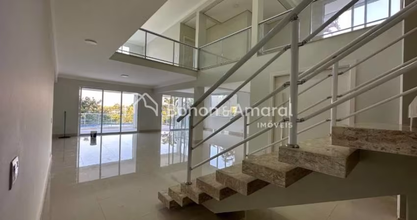 **Linda Casa à Venda em Valinhos - Conforto, Espaço e Localização Privilegiada**