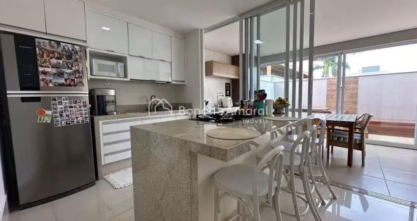 Casa térrea à Venda com 03 suítes, no Condomínio Reserva Real, no bairro Parque Brasil 500, em Paulínia/SP