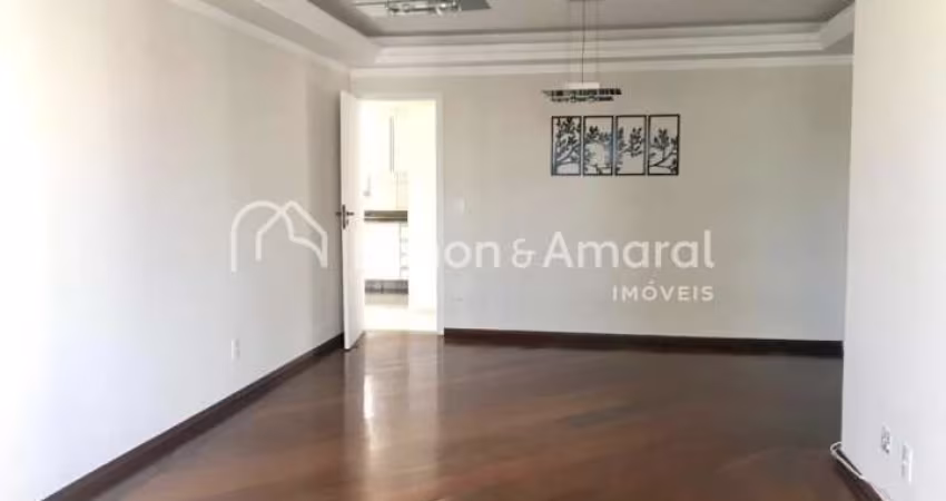 Apartamento à venda em Campinas, Cambuí, com 3 quartos sendo 1 suíte e 2 vagas, com 112 m²