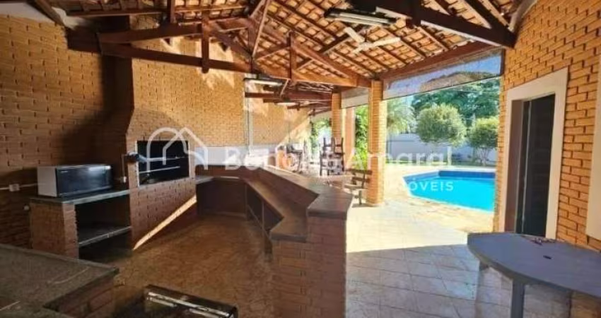 Casa com 3 Quartos e 4 banheiros à Venda na Vila Nogueira