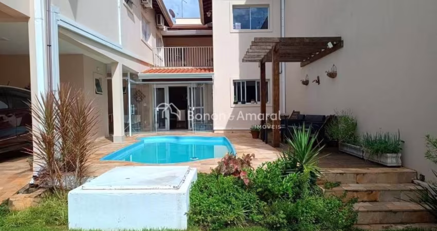 Casa à Venda em Campinas - Ao Lado do Alphaville com Área Gourmet e Piscina
