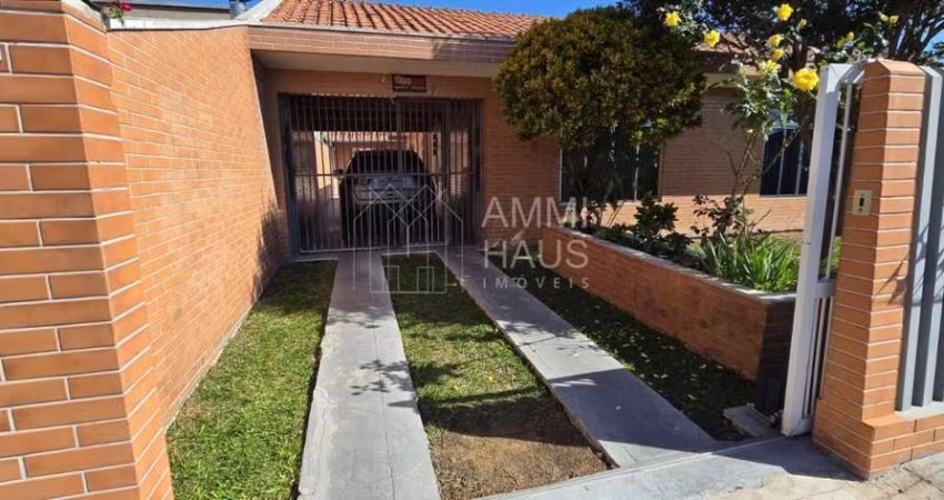 Casa em Cajuru  -  Curitiba