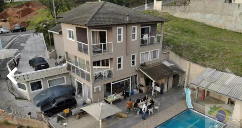Casa em Condomínio para Venda em Santana de Parnaíba, Tarumã, 4 dormitórios, 1 suíte, 5 banheiros, 10 vagas
