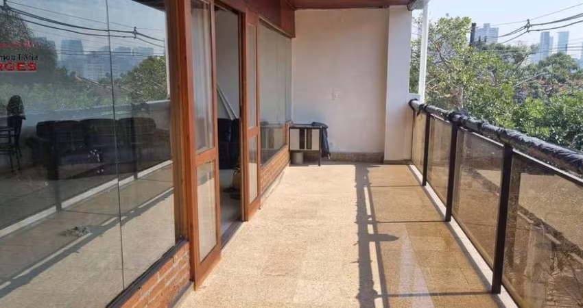 CASA NO BROOKLIN - 4 DORMITORIOS -  5 BANHEIROS - 2 VAGAS - 309M².