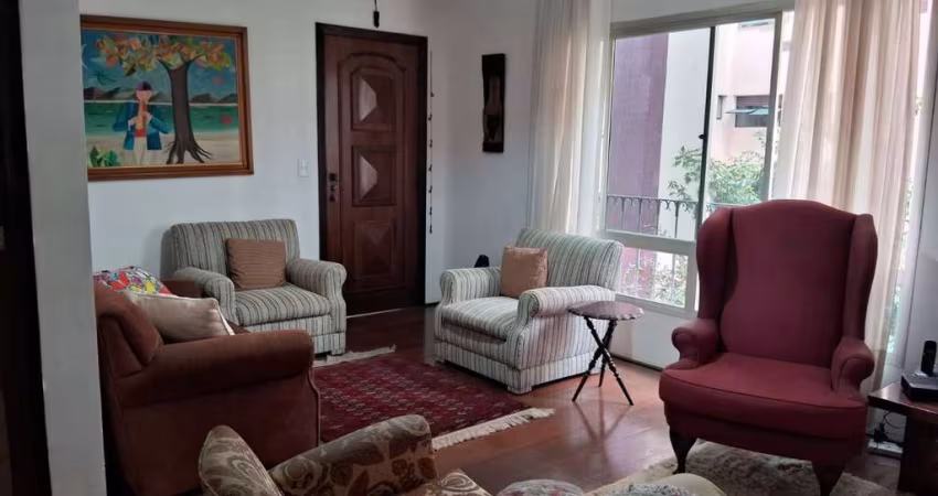 LOCAL NOBRE- ARMÁRIOS-ENSOLARADO-ABAIXO DE AVALIAÇÃO-UNICO !!!