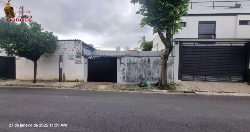 TERRENO COM CASA TÉRREA BROOKLIN - VENDA COM  253M² (16,50X15).